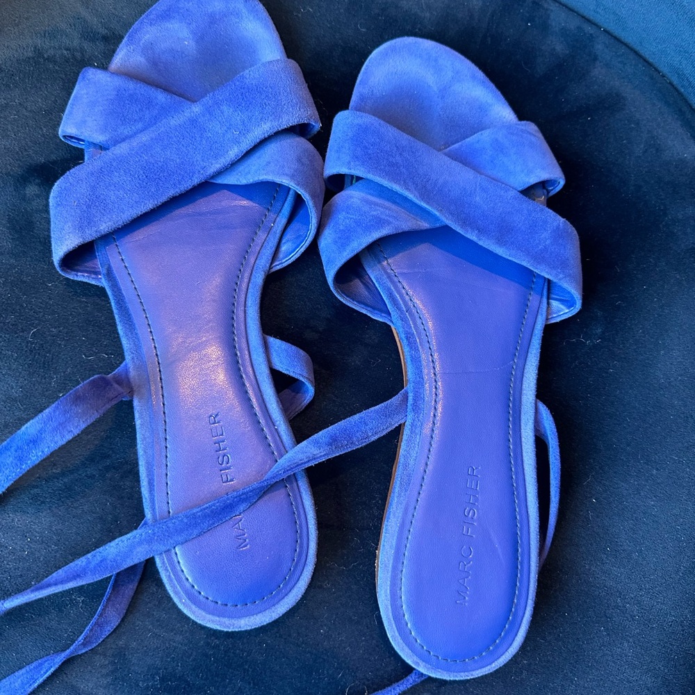Marc Fisher sandals size 9.5